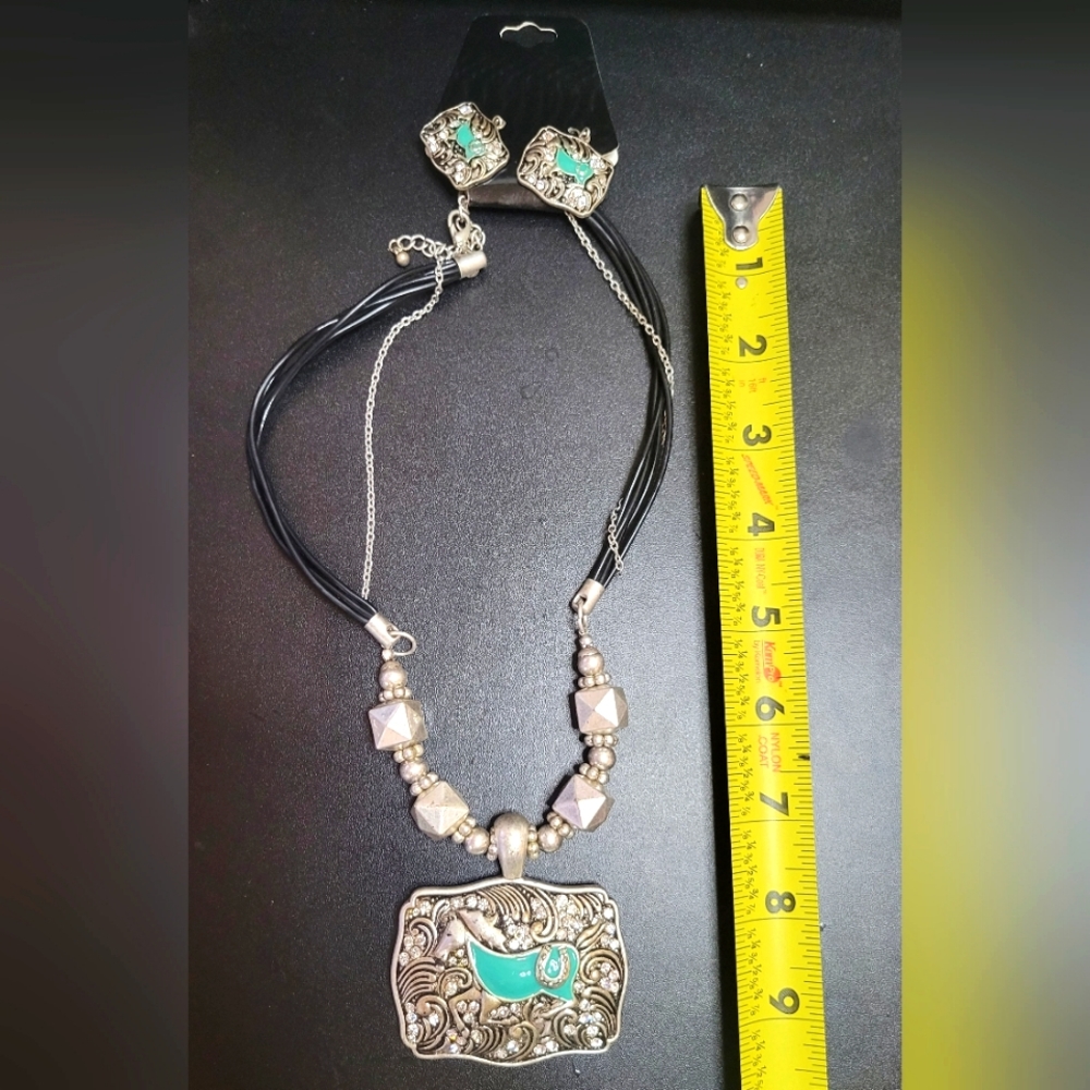 New Western Necklace/Earring Set